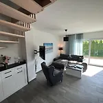 Doppelhaushälfte mit Terrasse