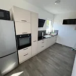 Holiday home Doppelhaushaelfte Mit Terrasse Rostock